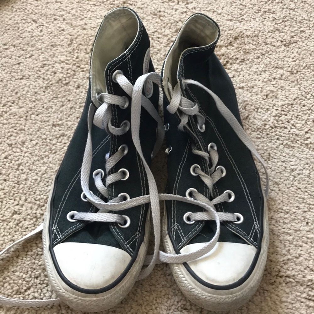 Black converse